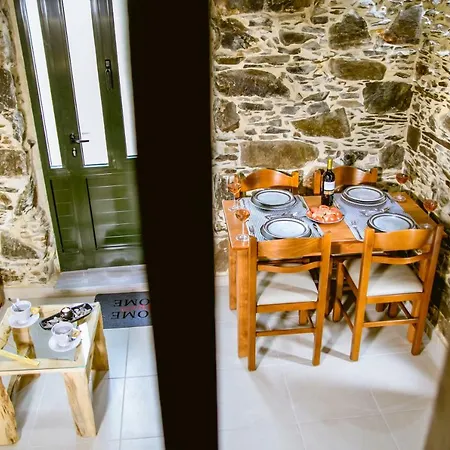 Apartamento Ellafos Traditional Living *